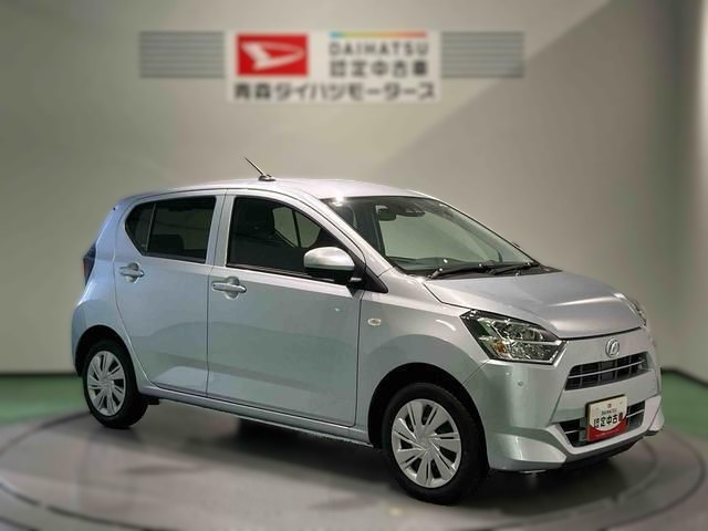 Daihatsu Mira e:S 2023–2025 - silver exterior